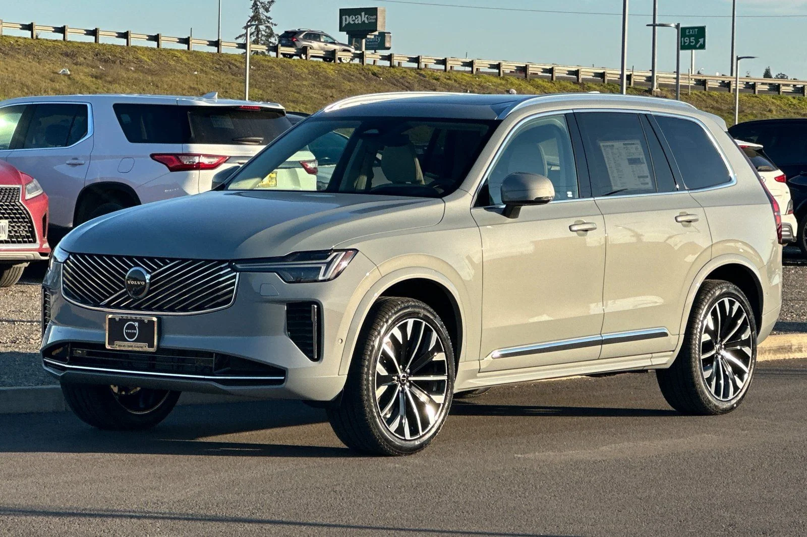 New 2026 Vapour Grey Volvo Ultra image 7