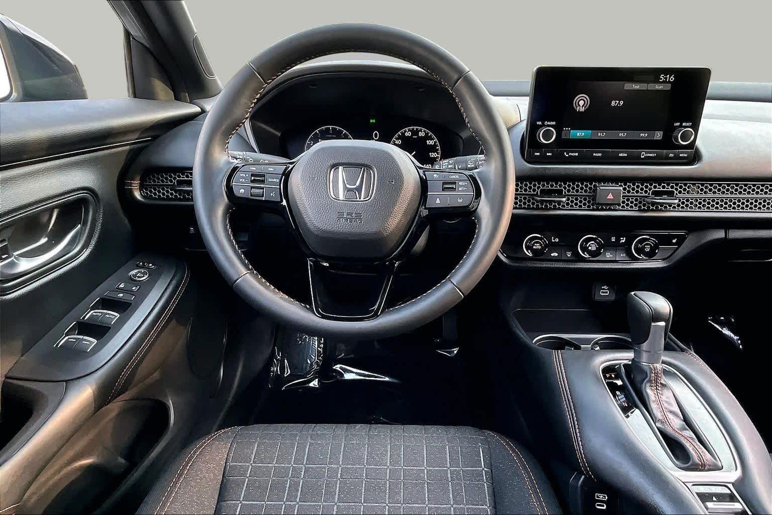 Certified Used 2025 Urban Gray Pearl Honda 2WD SPORT image 6