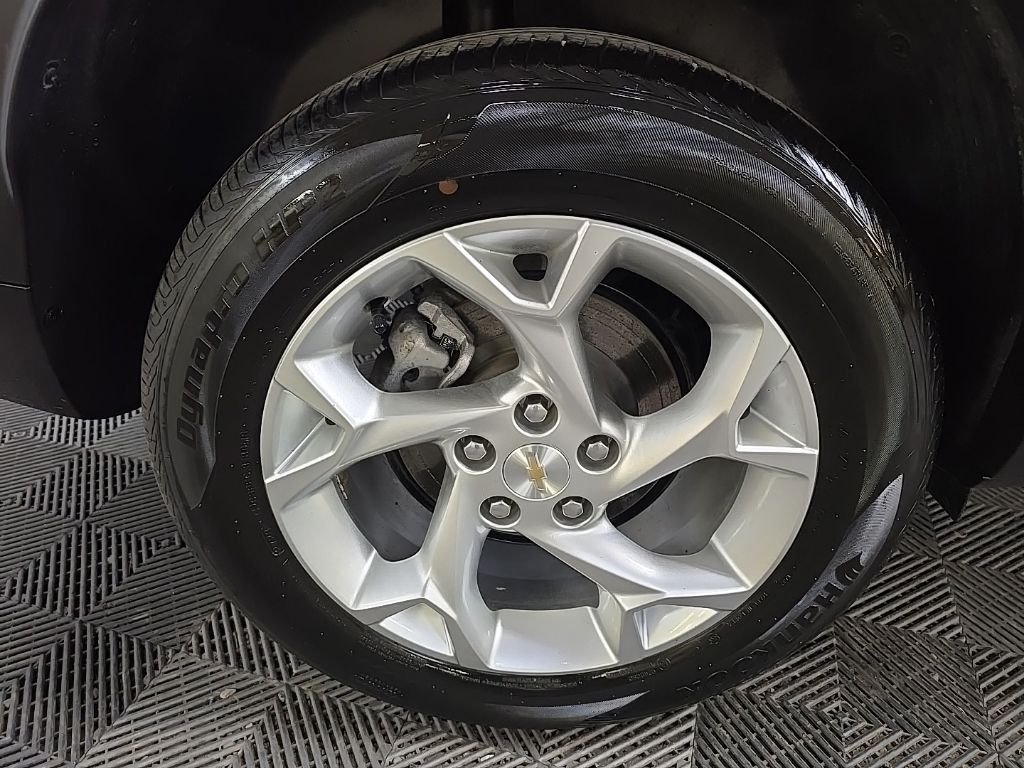 Used 2024 Gray Chevrolet LS image 15