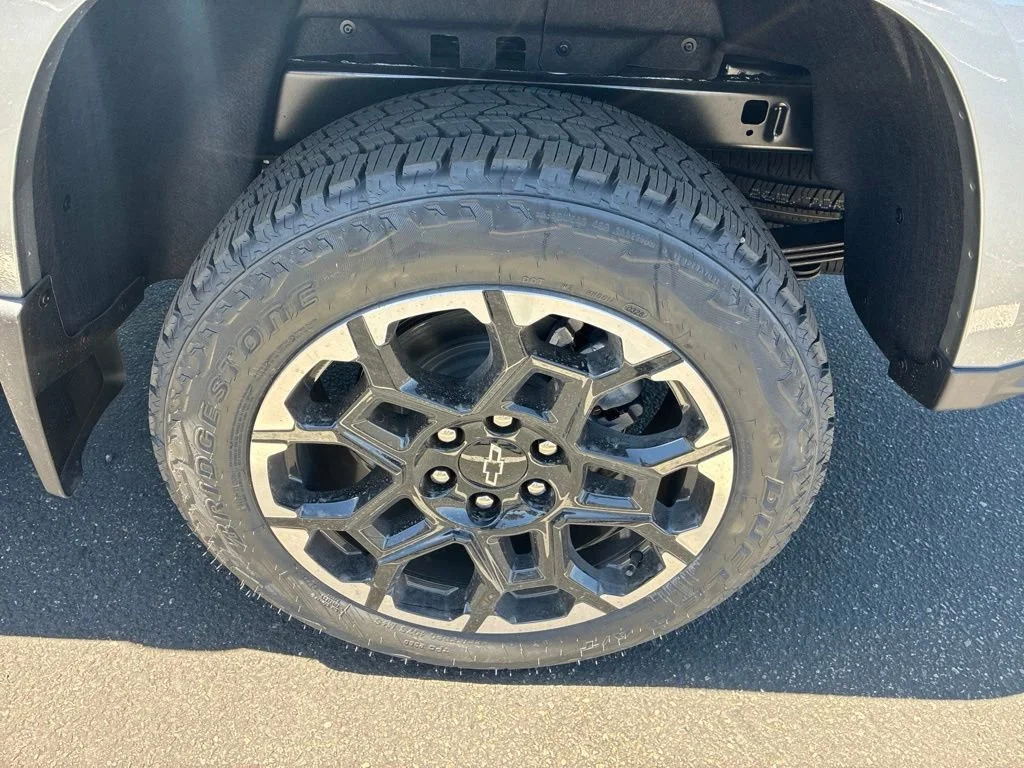 New 2026 Sterling Gray Metallic Chevrolet Z71 image 9