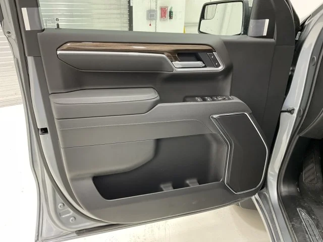 2026 Chevrolet Silverado 1500 LT - Photo 12