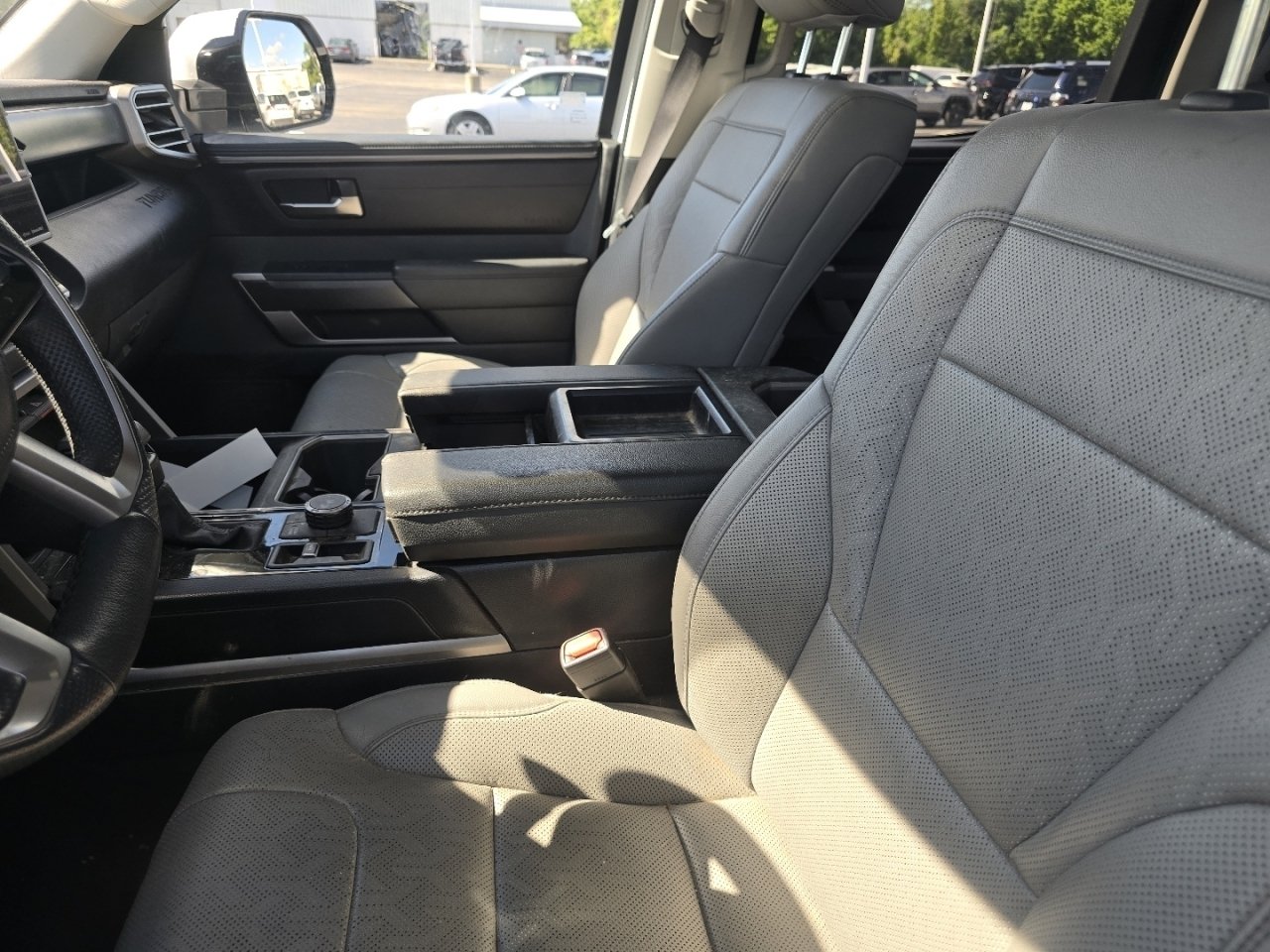 Used 2024 White Toyota SR5 image 21