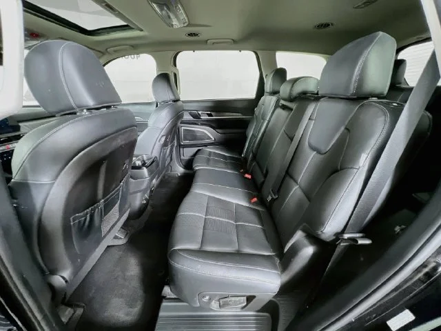 Used 2024 Black Kia EX image 24