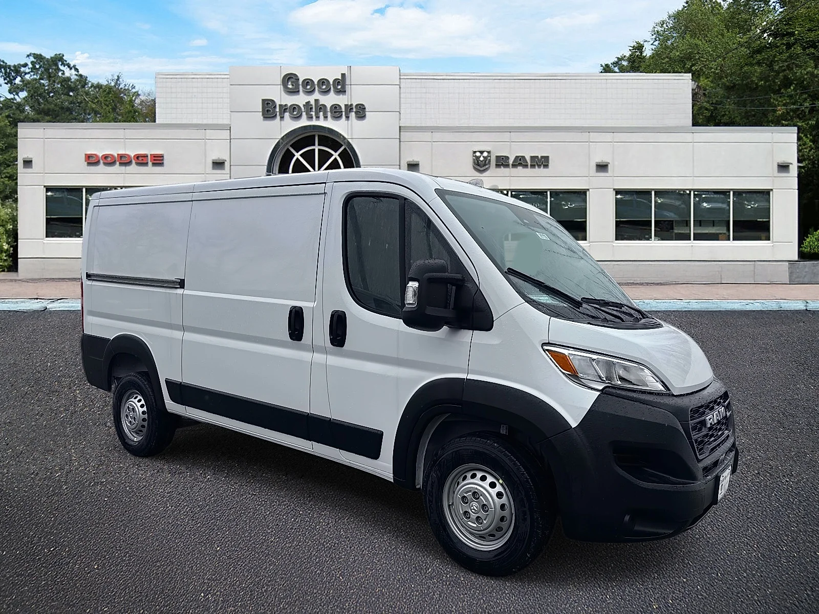 2026 RAM ProMaster 1500 Tradesman 136" WB Low Roof's photo
