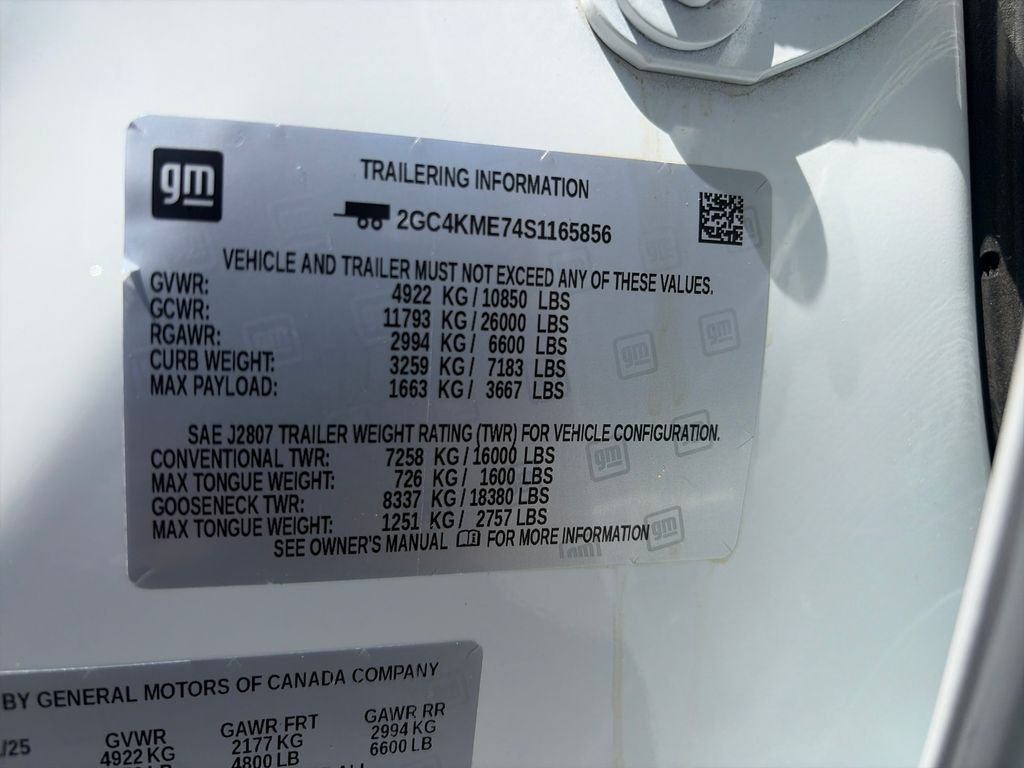 Used 2025 White Chevrolet Custom image 30