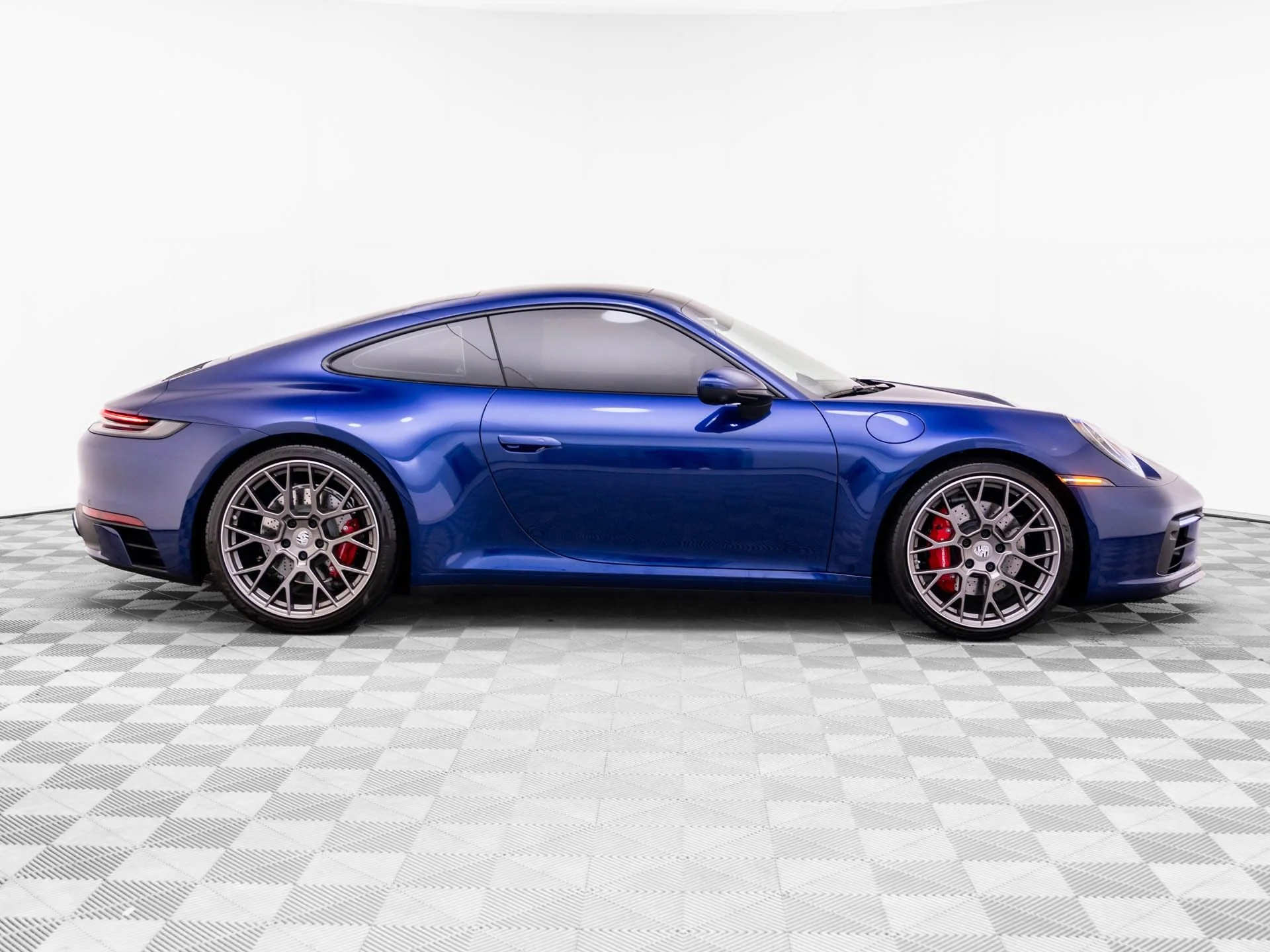 Used 2023 Blue Porsche Carrera 4S image 7