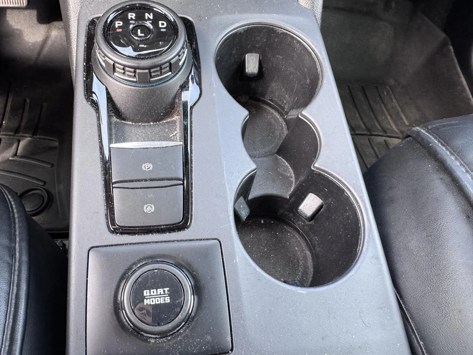 Used 2022 Carbonized Gray Ford Outer Banks image 16