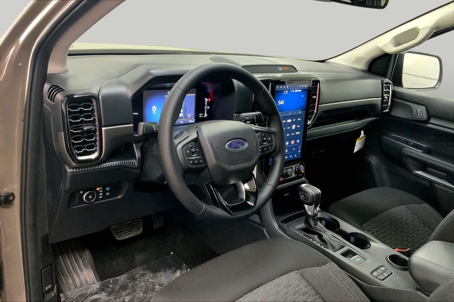 New 2026 Marsh Gray Ford XLT image 7