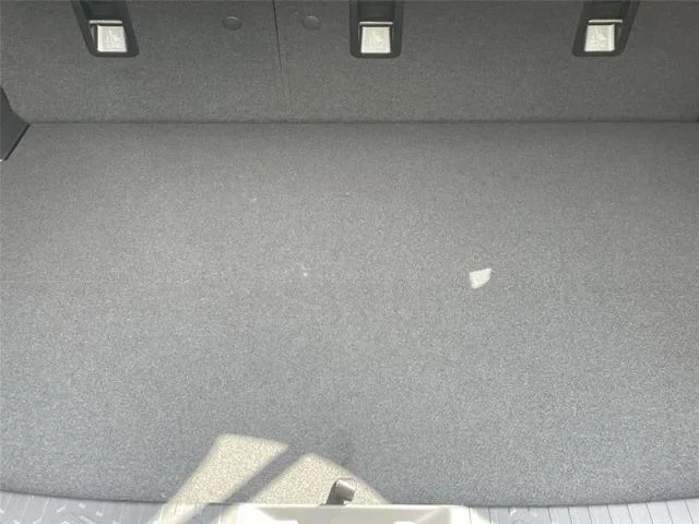 New 2026 CRYSTAL WHITE PEARL Subaru Limited Hybrid image 16