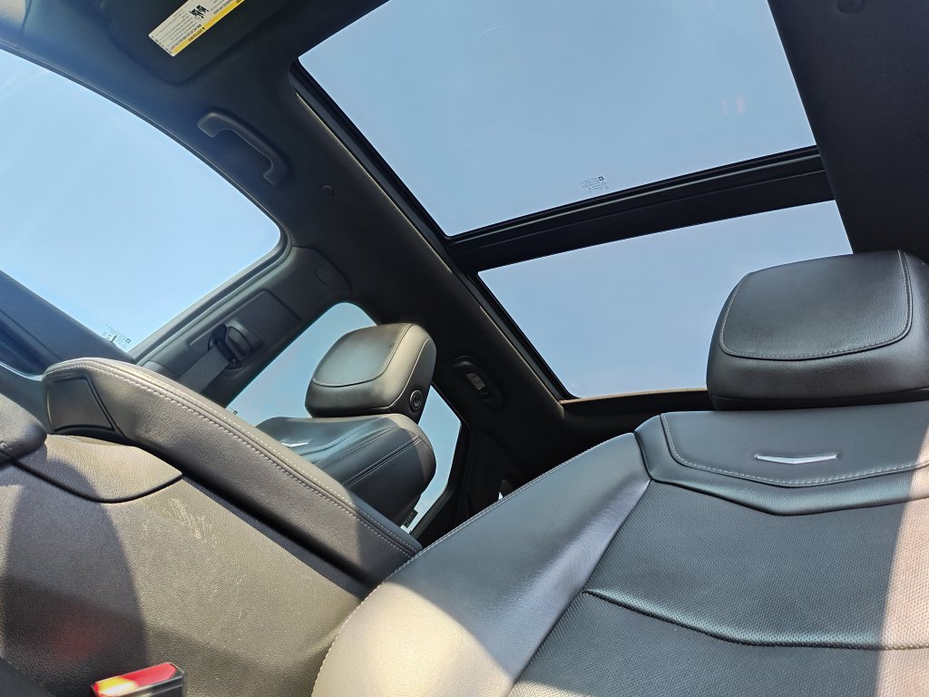 Used 2020 Silver Cadillac Premium Luxury image 26