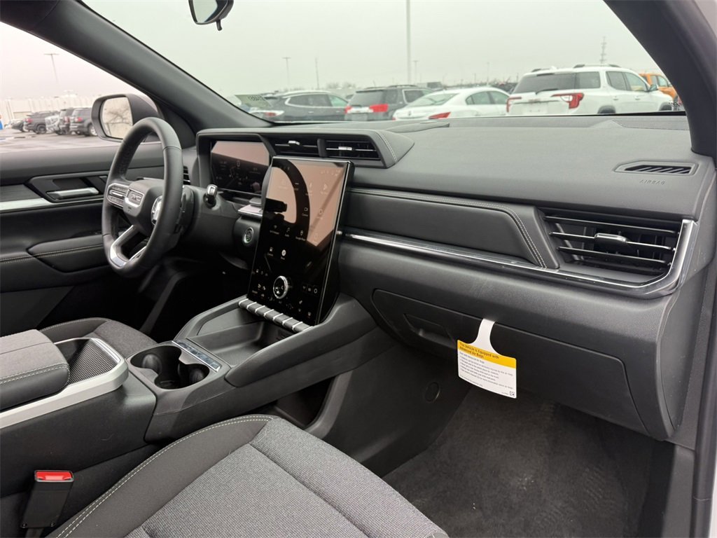 2026 GMC TERRAIN - Image 35