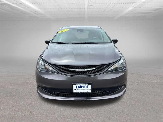 Used 2023 Gray Chrysler LX image 10
