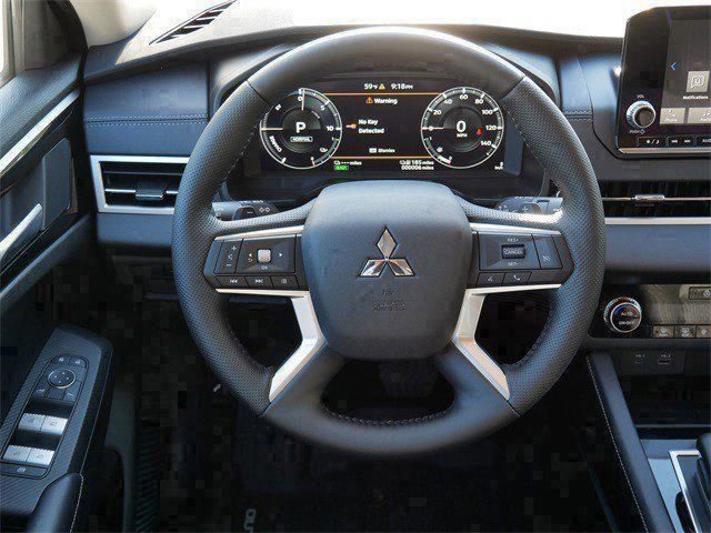 2025 Mitsubishi Outlander Plug-in Hybrid ES - Photo 8