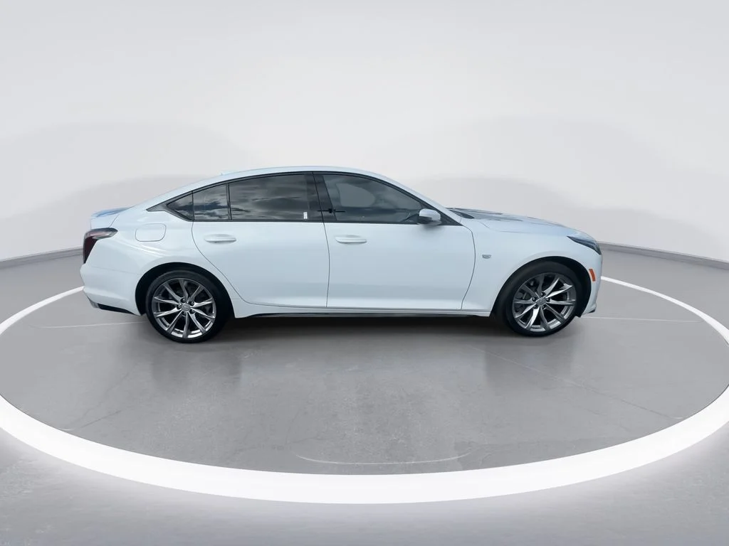 Used 2024 White Cadillac Sport image 9