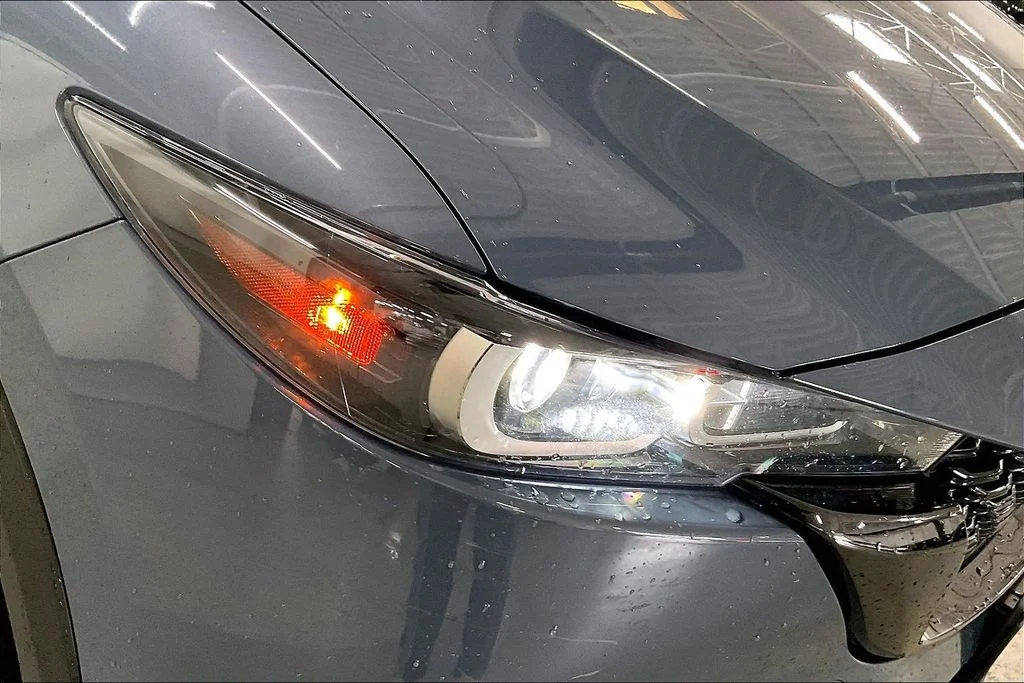 Used 2025 Gray Mazda 2.5 S Carbon Edition image 29
