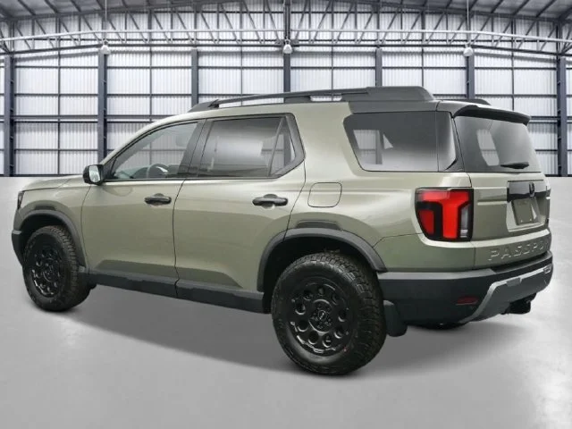New 2026 Ash Green Metallic Honda TrailSport Blackout Elite image 3