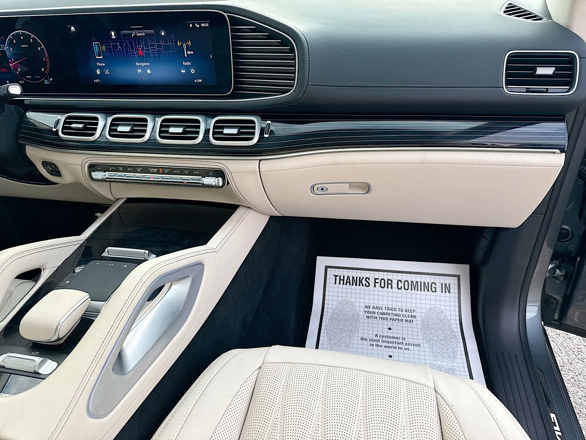 Used 2026 Selenite Grey Mercedes-Benz AMG® GLE 53 image 18
