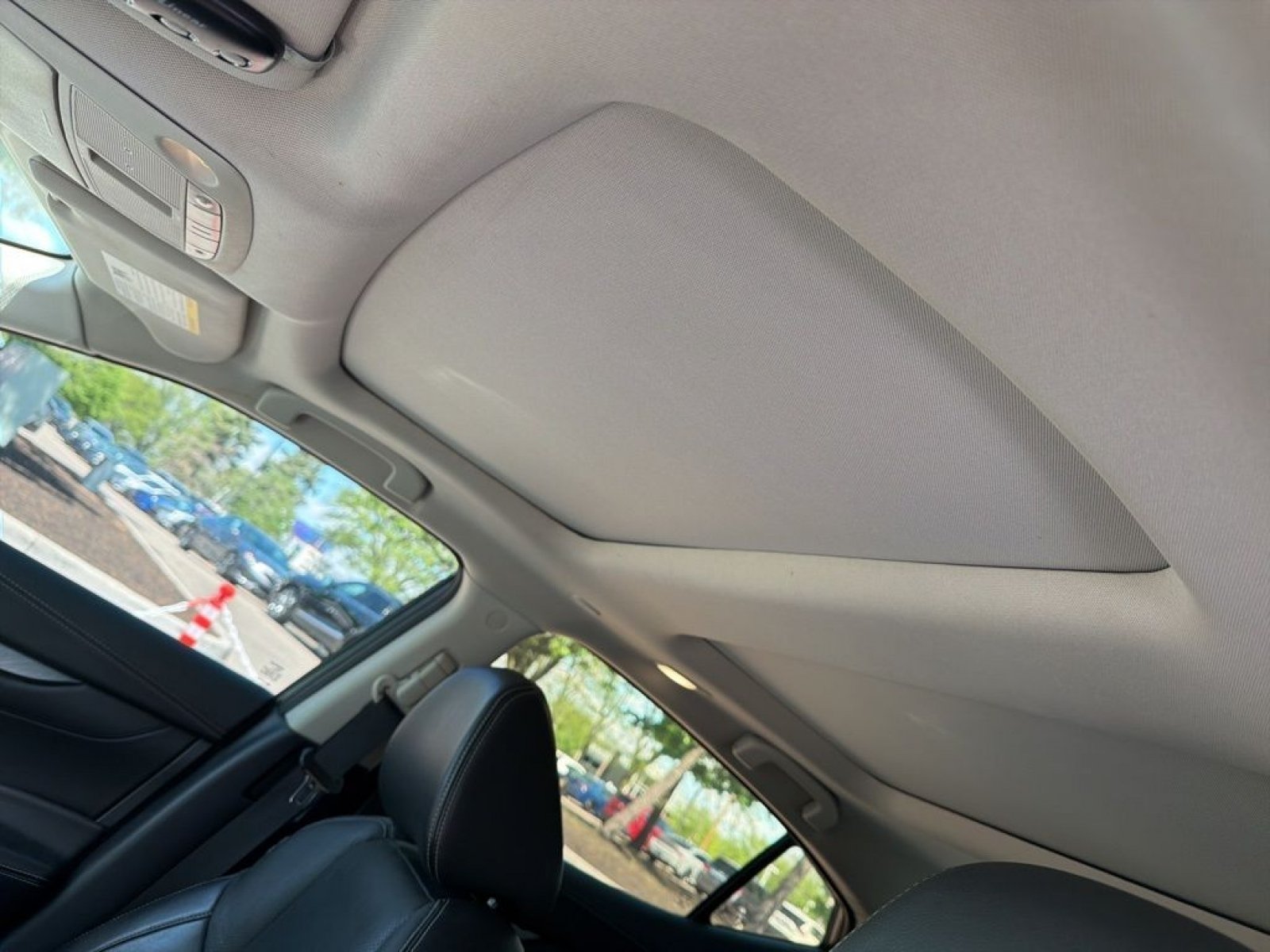Used 2017 Deep Blue Pearl Nissan 3.5 SL image 14