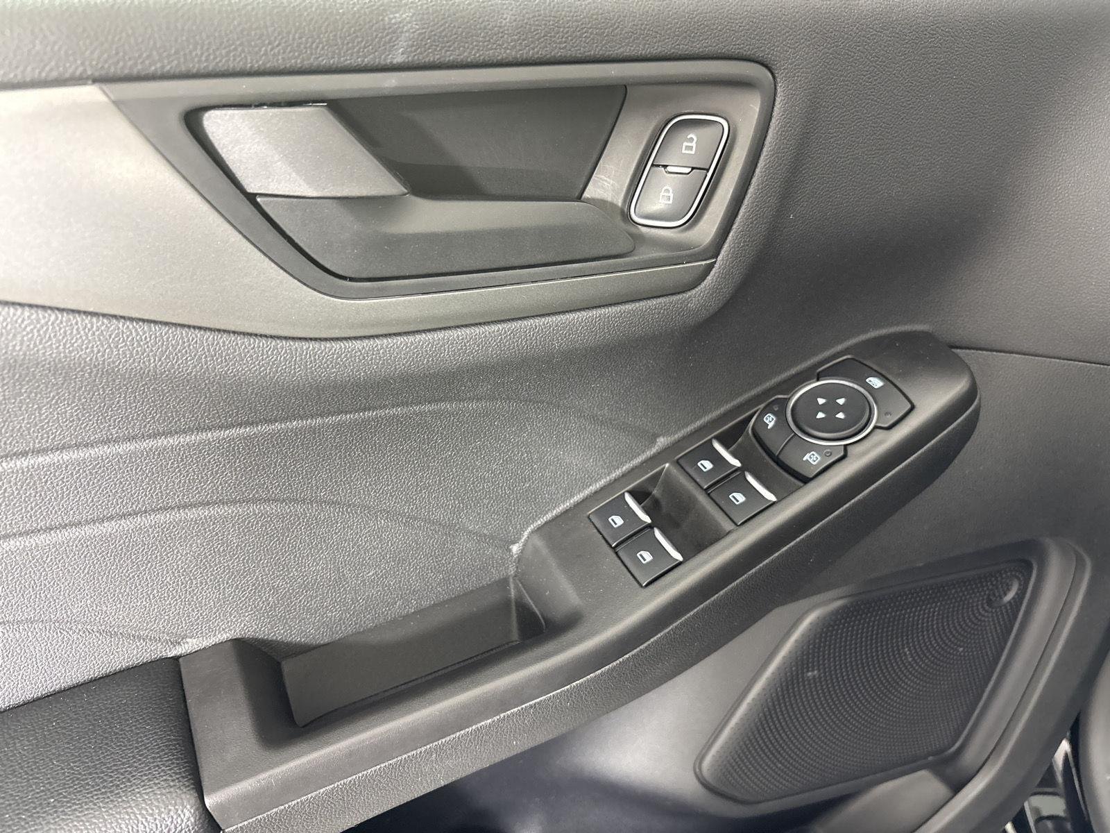 Used 2024 Agate Black Ford Active image 6