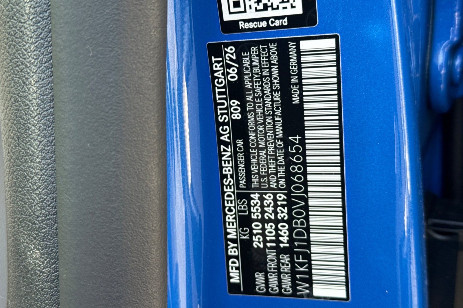 New 2027 Sky Blue Metallic Mercedes-Benz CLA 250+ image 35