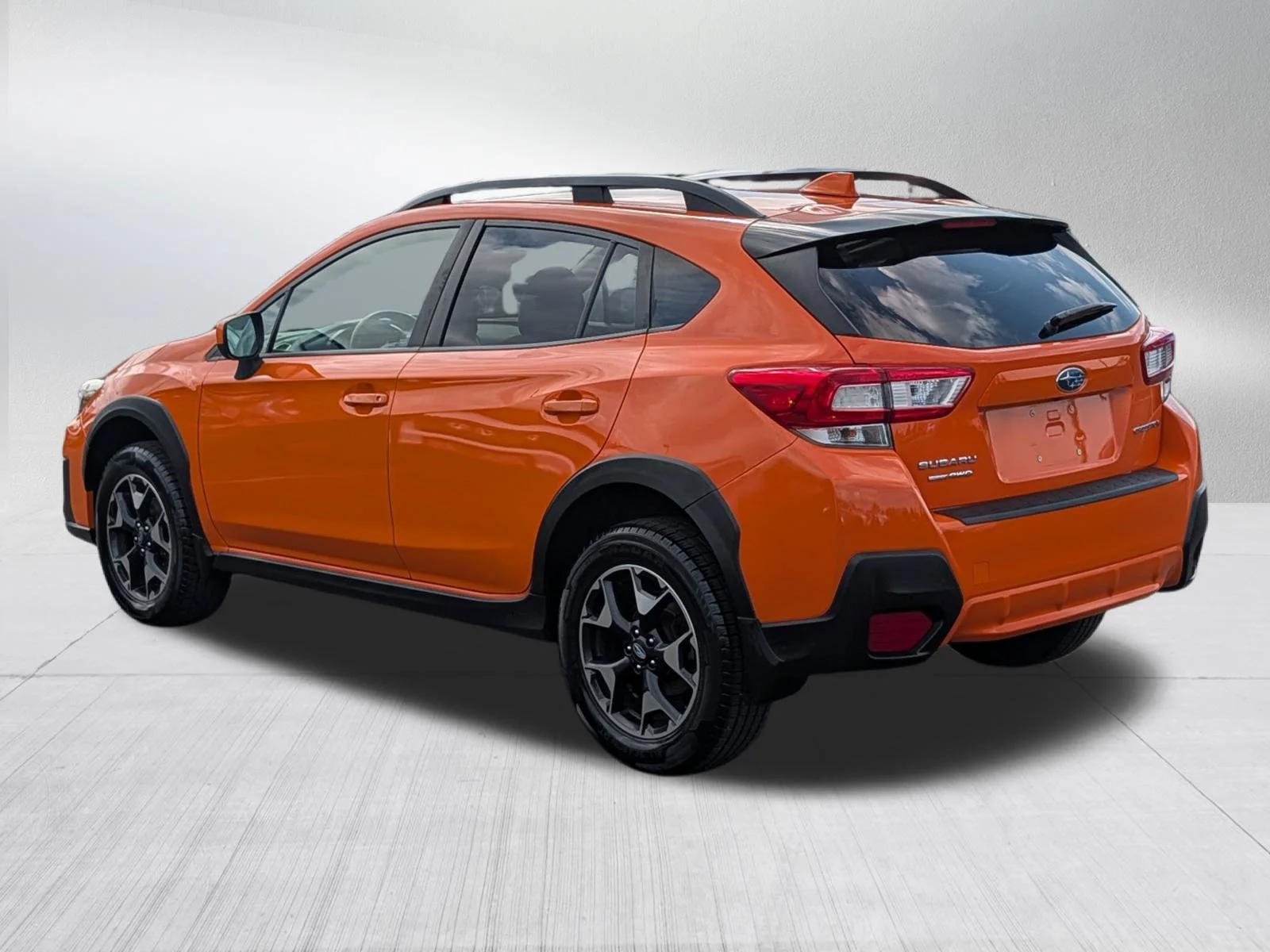 Used 2019 Sunshine Orange Subaru Premium image 5