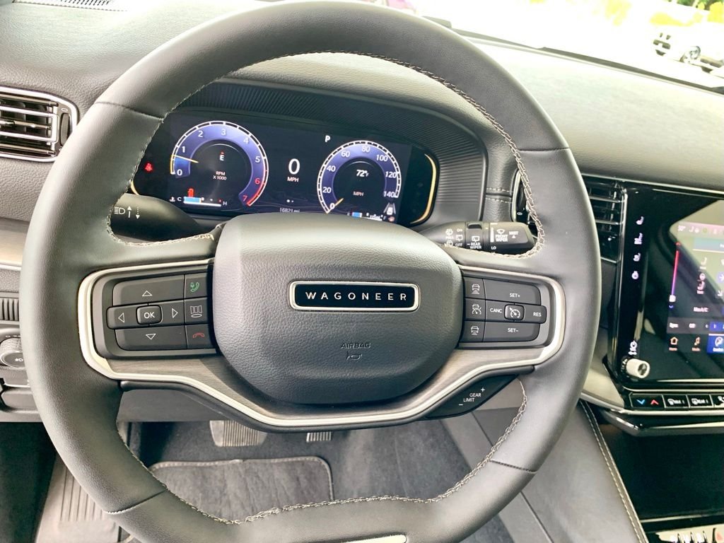Used 2025 White Jeep Series II image 35