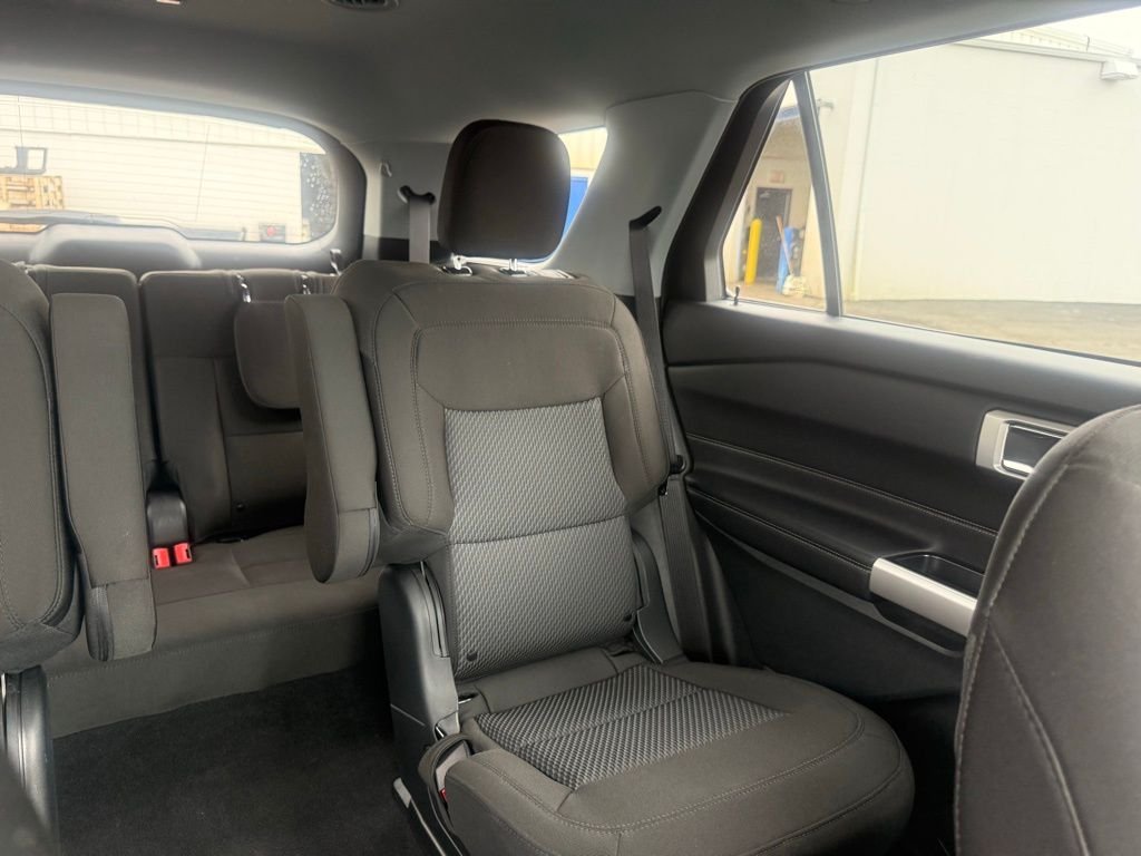 Used 2024 Gray Ford XLT image 60