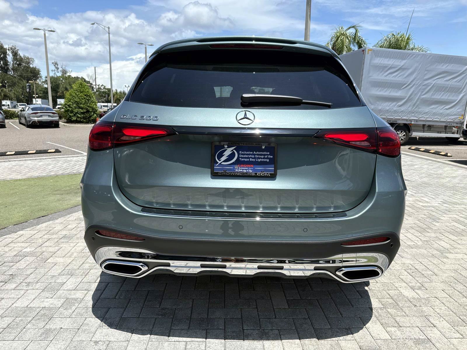 New 2026 Silver Metallic Mercedes-Benz 300 SUV image 9