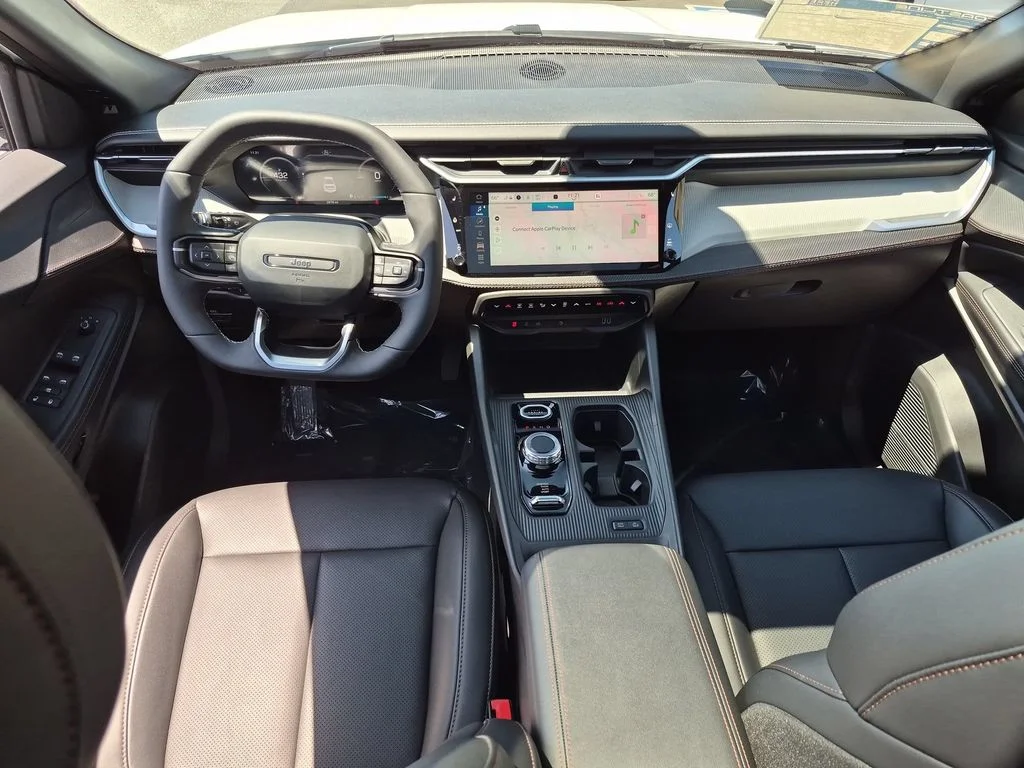 Used 2026 White Jeep Limited image 24
