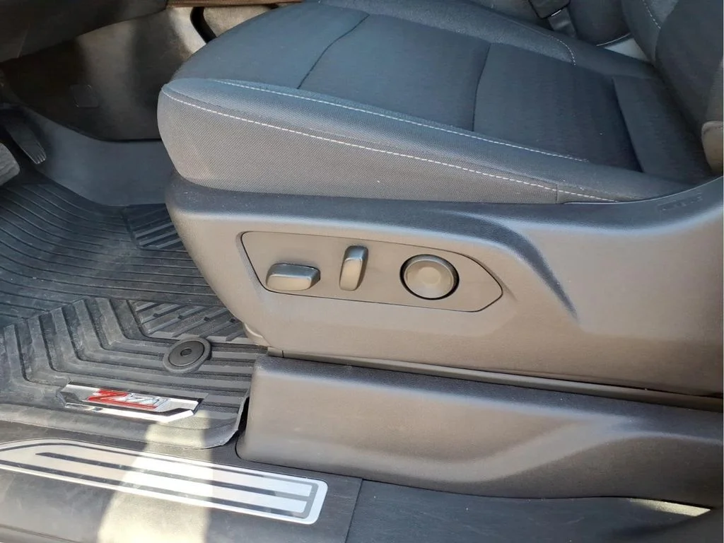 Certified Used 2024 Gray Chevrolet RST image 21