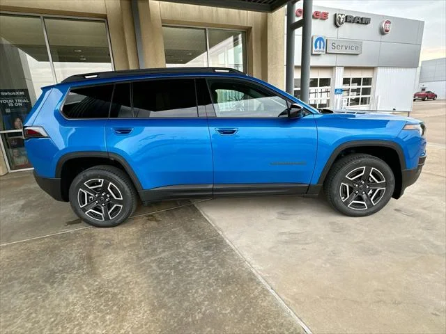 New 2026 Hydro Blue Pearl-Coat Exterior Paint Jeep Laredo image 9