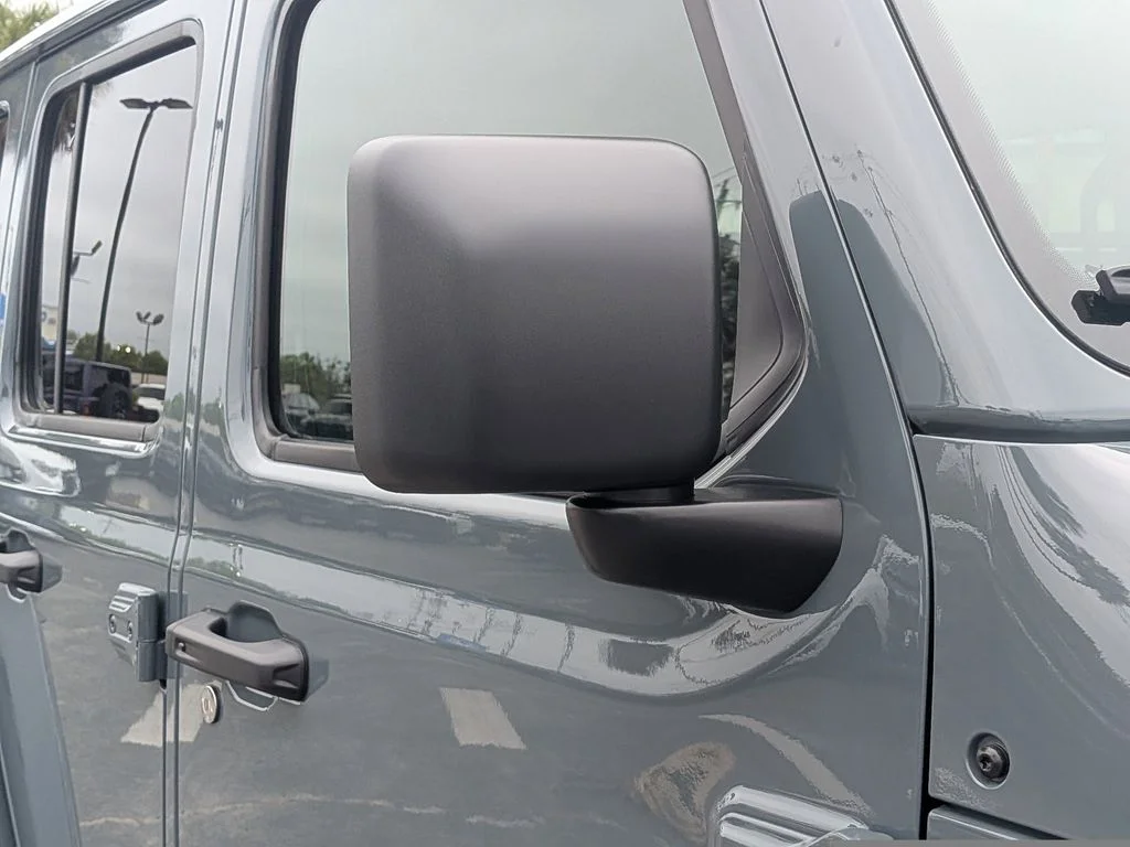 New 2026 Anvil Clear-Coat Exterior Paint Jeep Rubicon image 11
