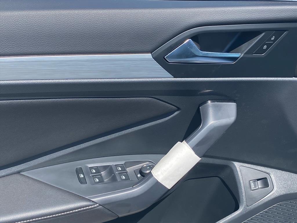 New 2026 Gray Volkswagen 1.5T Sport image 10