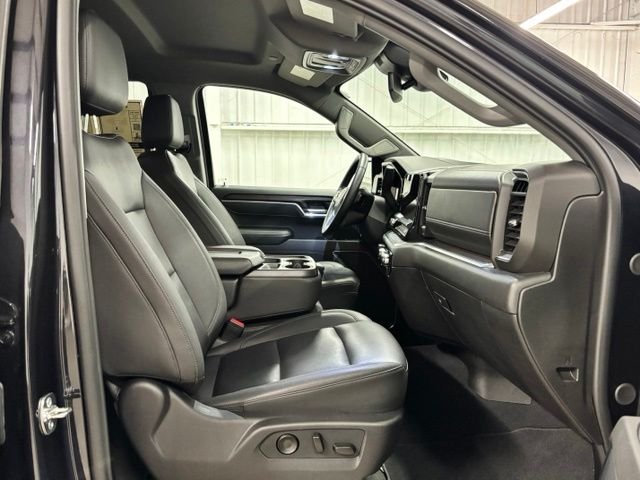 Used 2026 Silver GMC SLT image 21