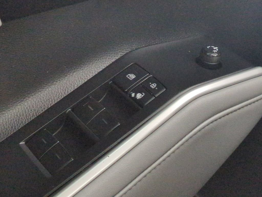 2021 Toyota Highlander XLE - Photo 33