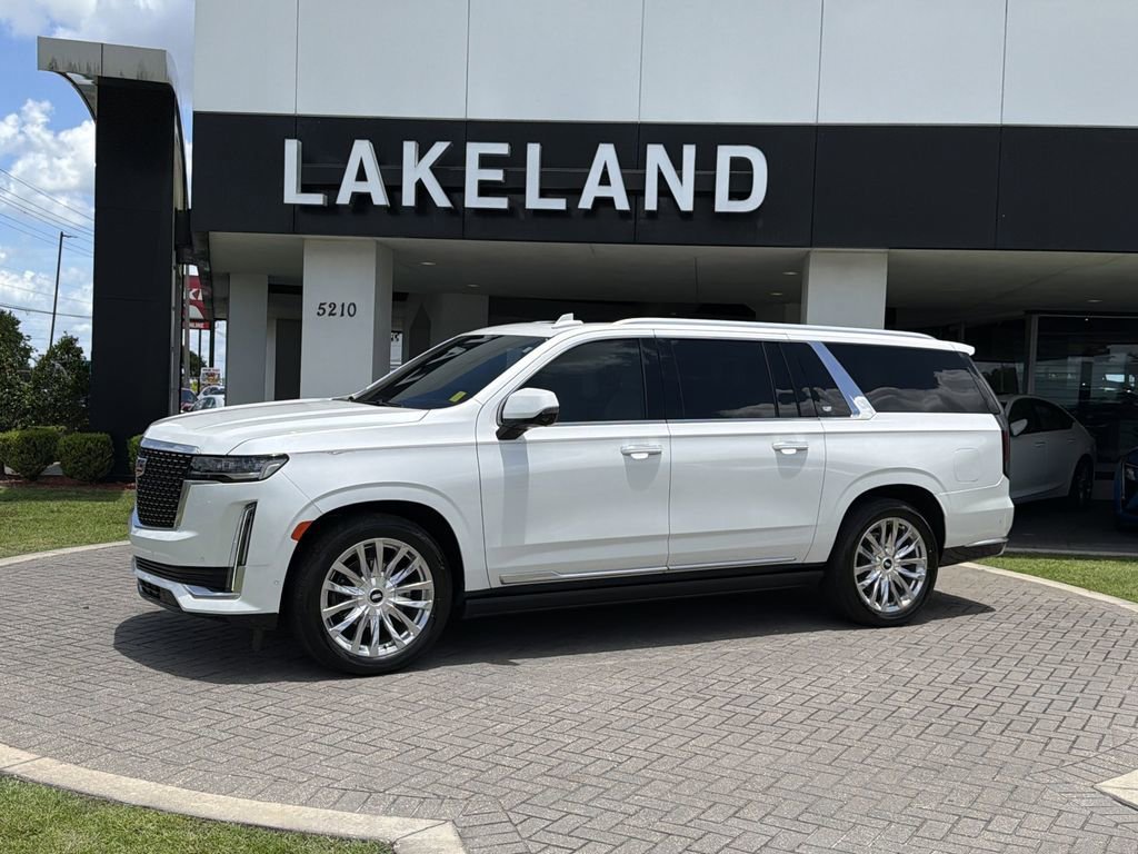 2023 Cadillac Escalade ESV Premium Luxury's photo