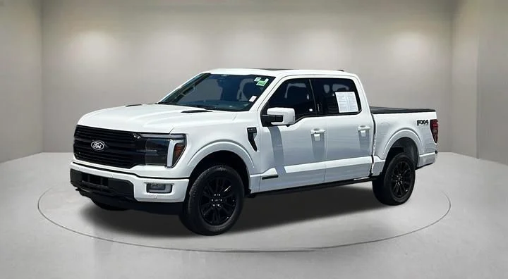 Certified Used 2026 Star White Ford Platinum image 2