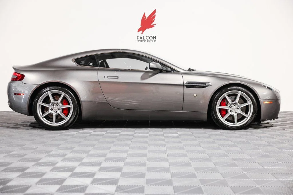 2008 Aston Martin V8 Vantage 4.7's photo