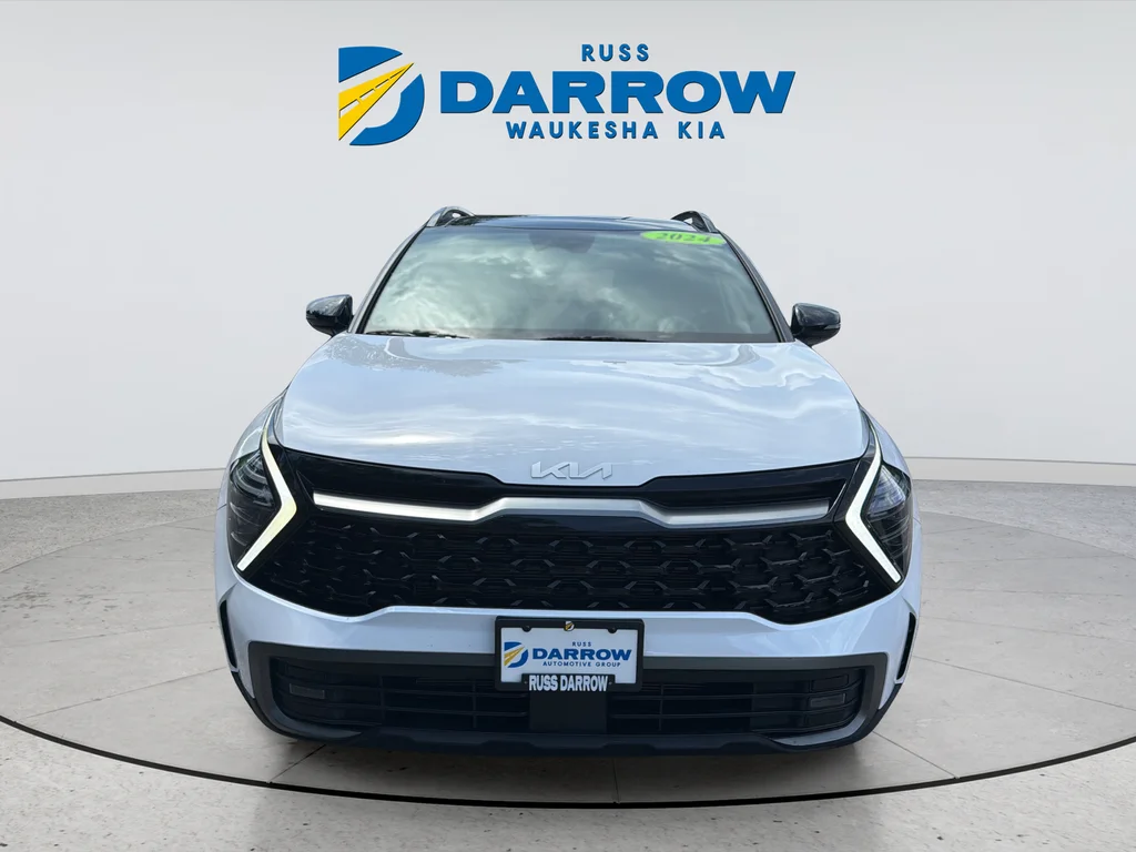 Used 2024 White Kia X-Pro image 8
