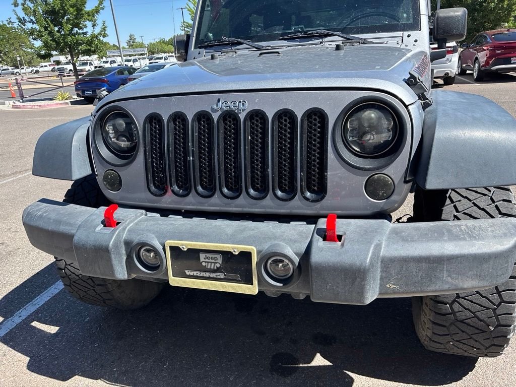 Used 2014 Gray Jeep Sport image 4