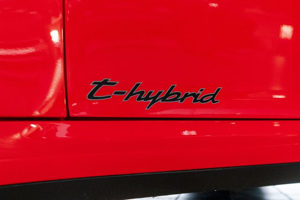 Used 2025 Red Porsche Carrera GTS image 17