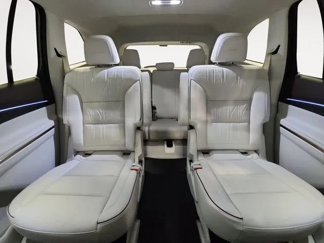 2026 Buick Enclave Avenir - Photo 13