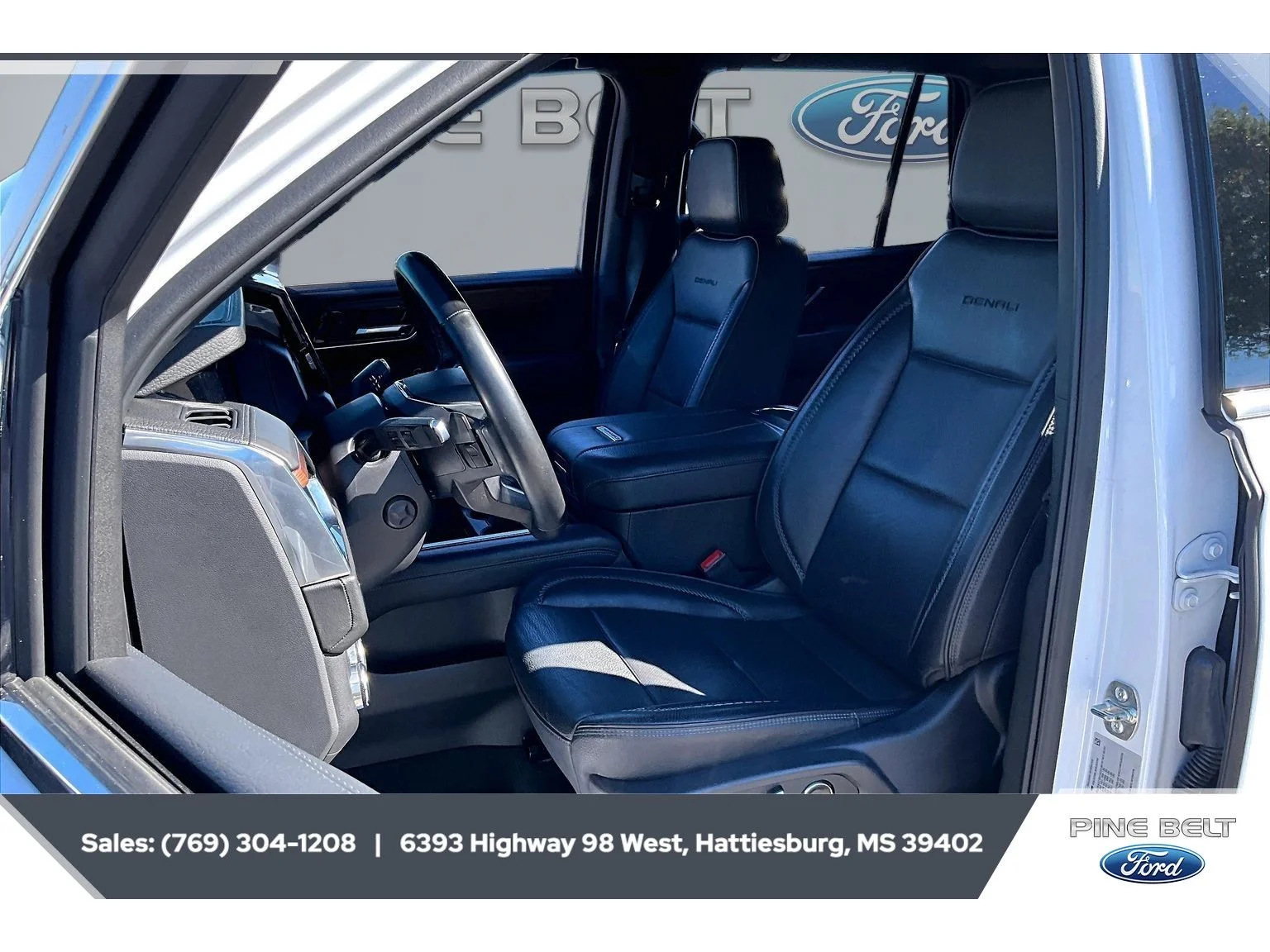 Certified Used 2025 Summit White GMC Denali image 18