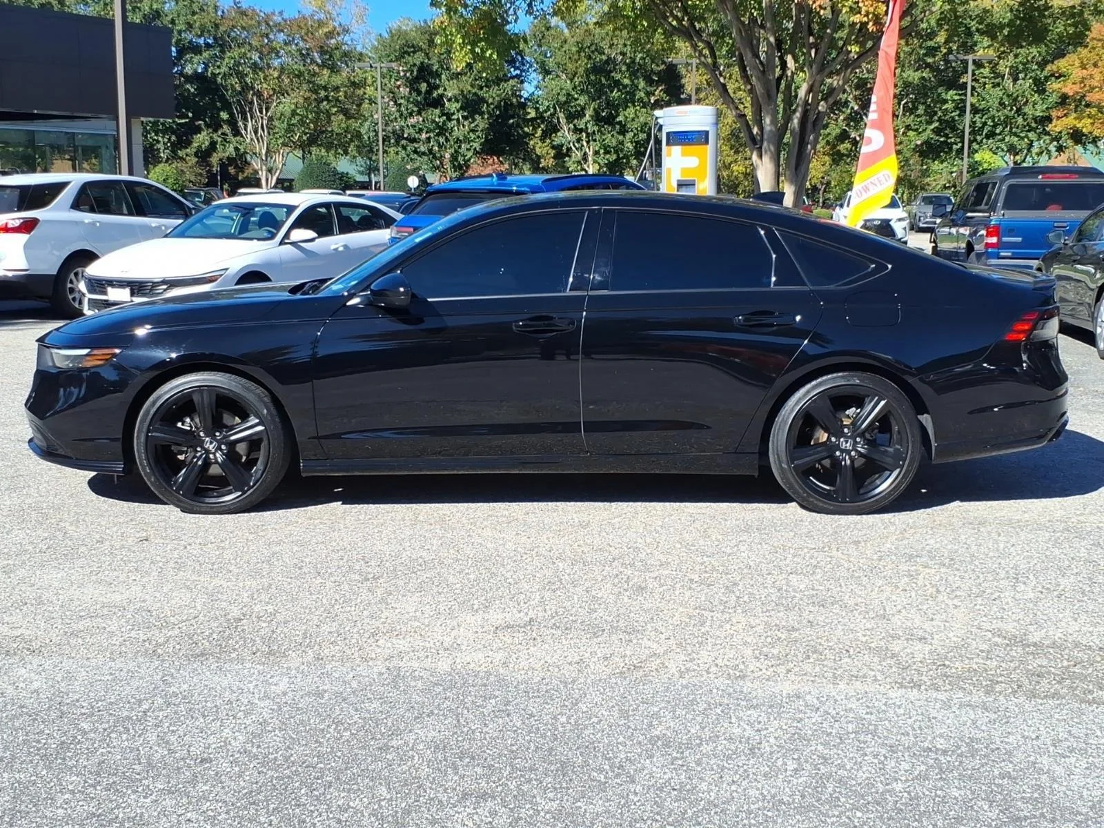 Used 2025 Crystal Black Pearl Honda Sport-L image 3