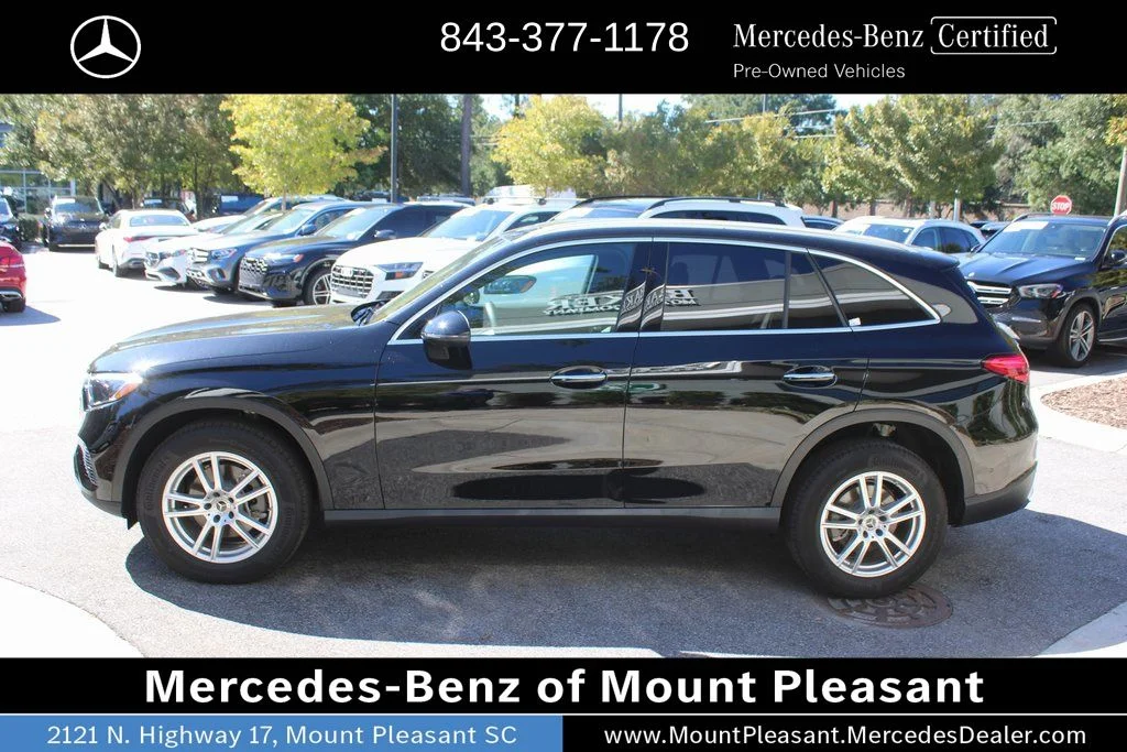 Certified Used 2025 Black Mercedes-Benz GLC 300 image 15