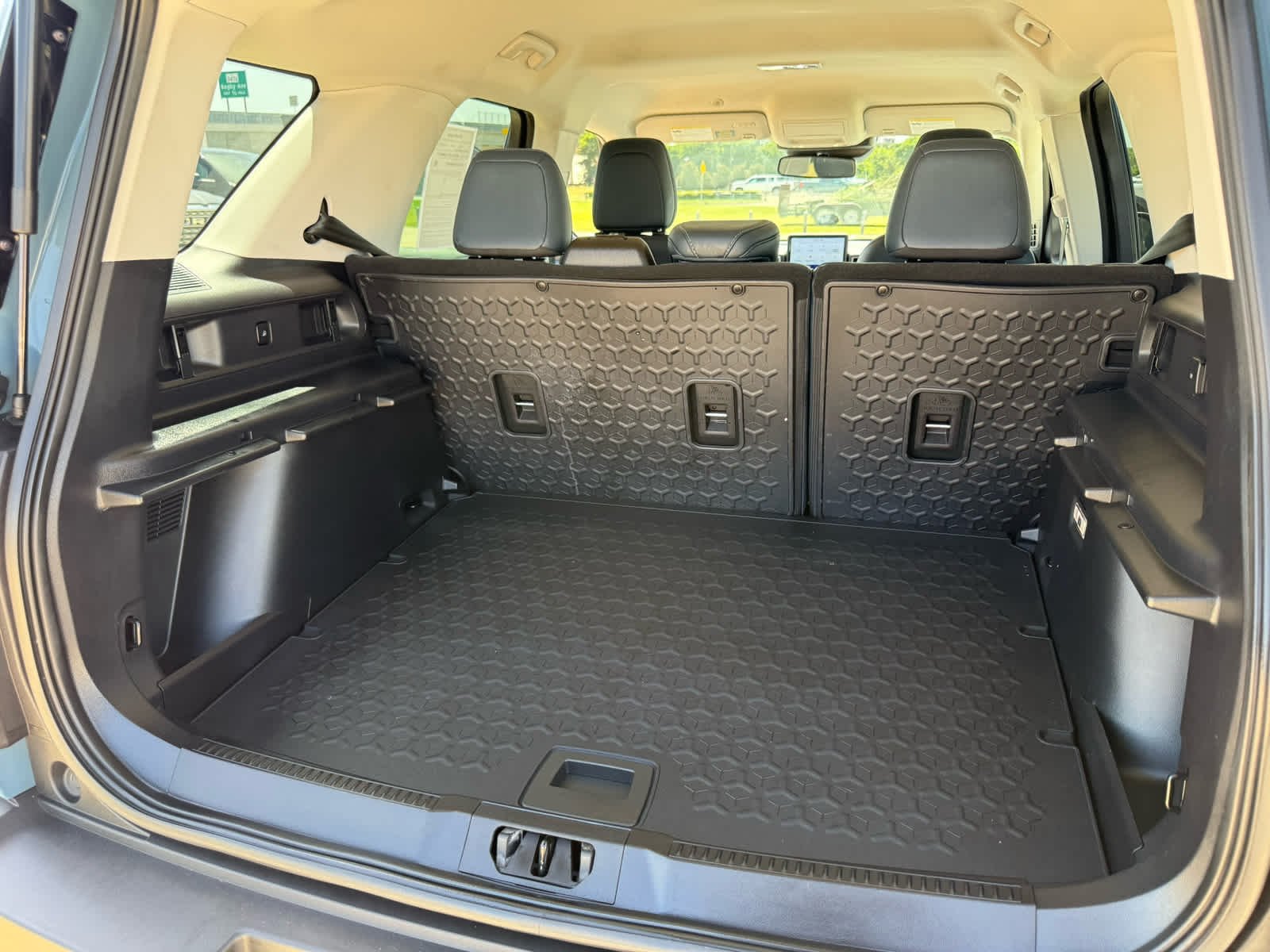 Used 2023 Area 51 Ford Outer Banks image 25