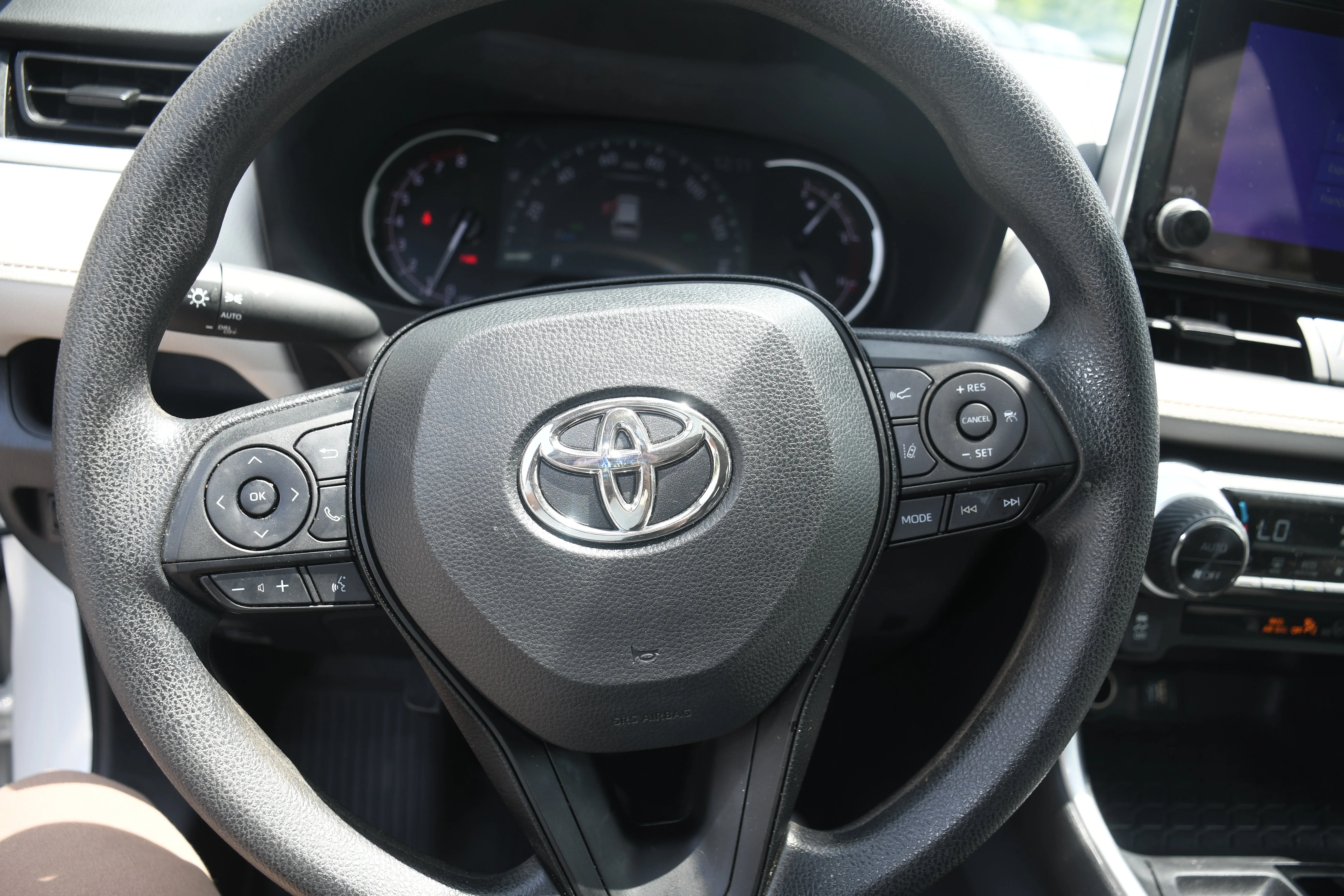 Certified Used 2024 White Toyota XLE image 13