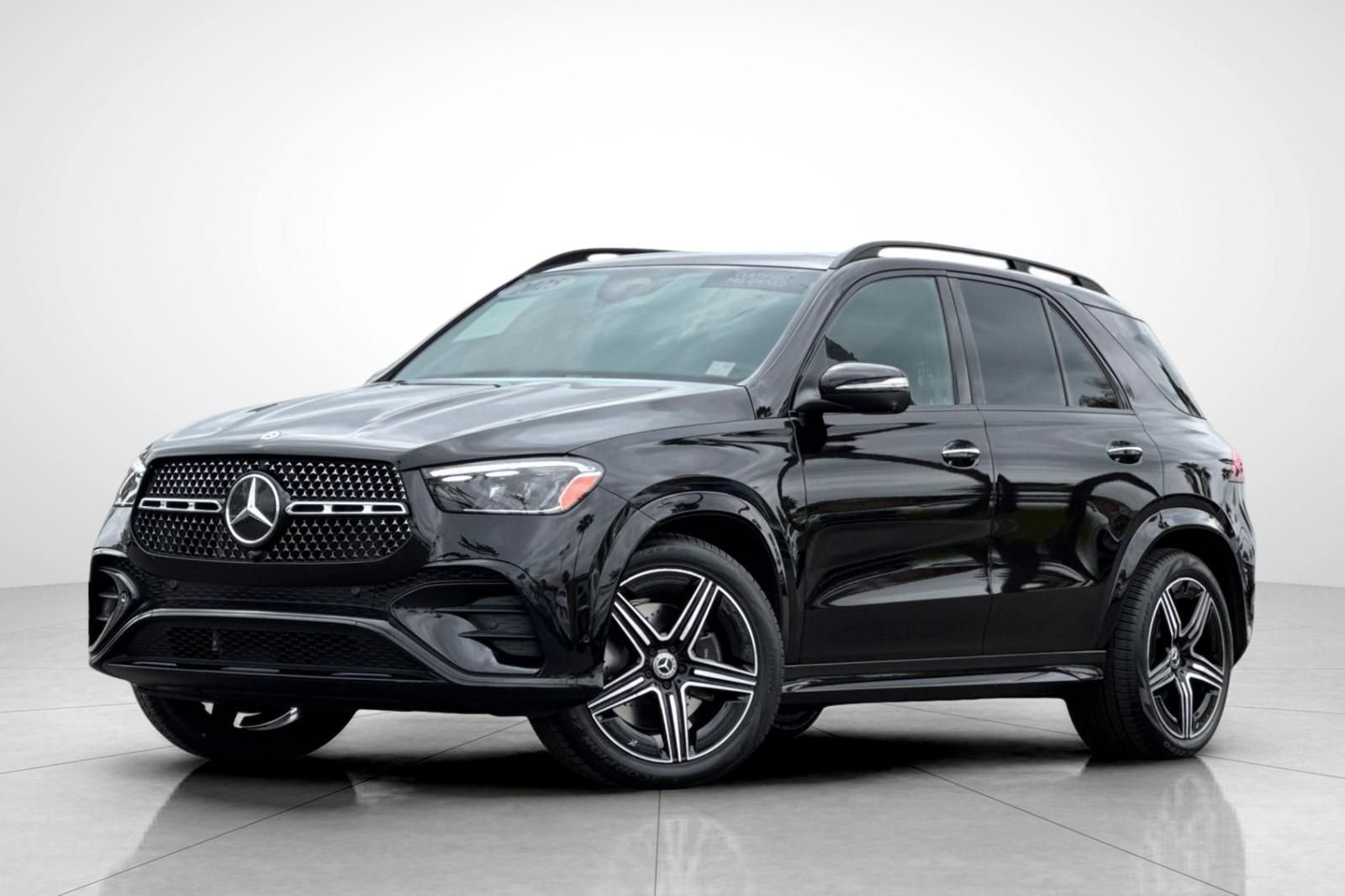 Certified Used 2025  Mercedes-Benz GLE 450 image 1