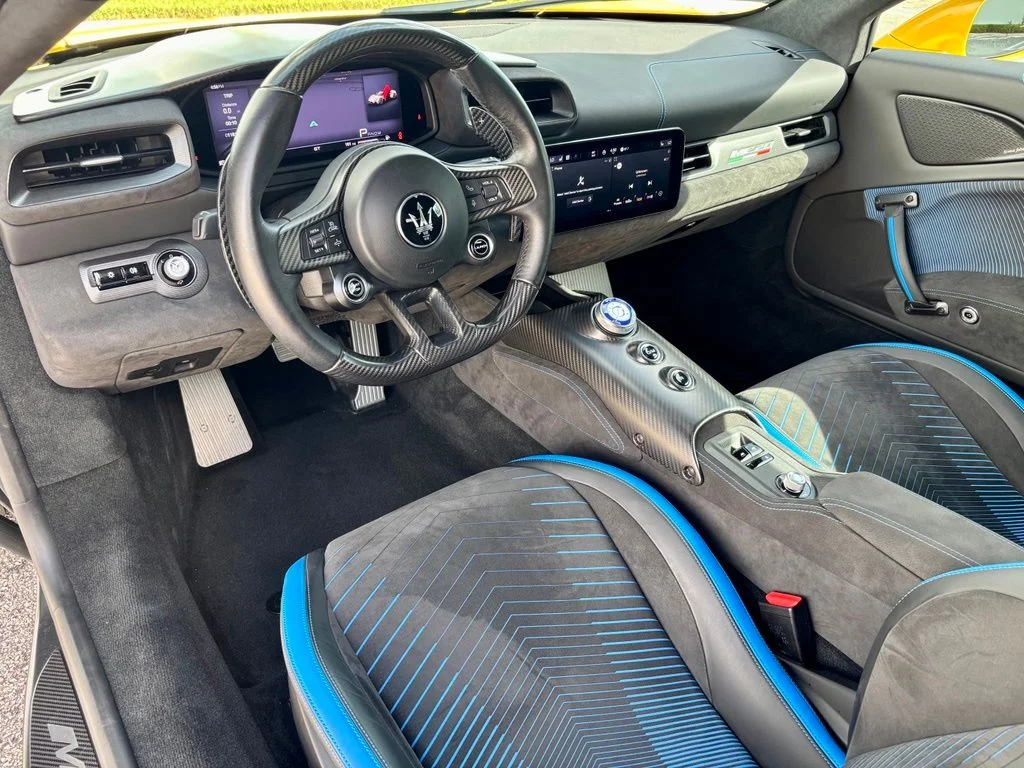 Used 2022 Giallo Genio Maserati  image 19
