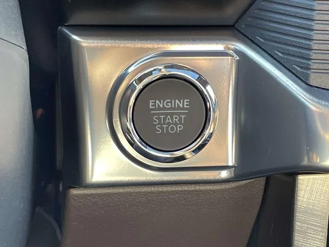 New 2026 White Ford King Ranch image 23